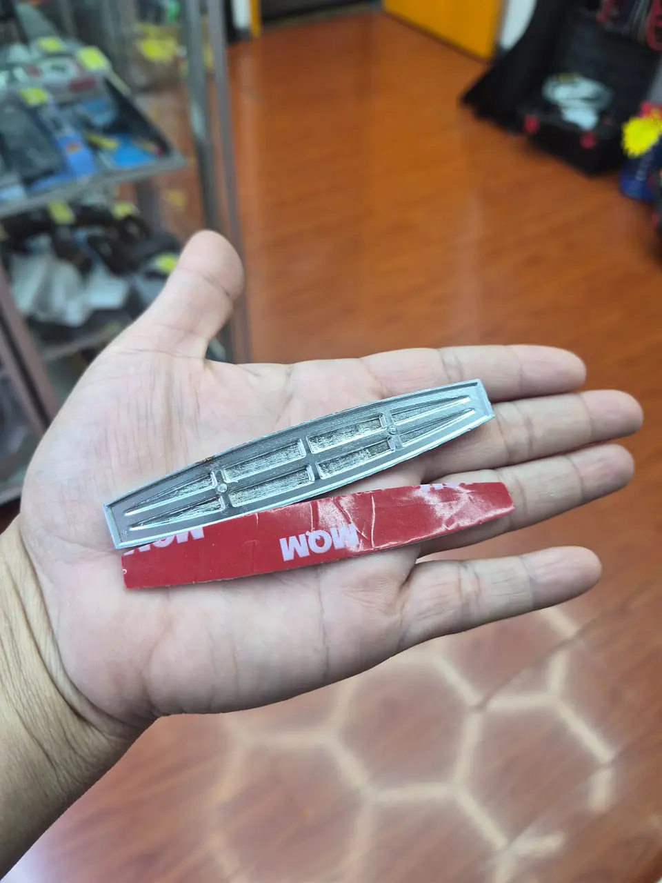 Emblema Insignia de Metal para autos universal autoadhesiva Nismo 7