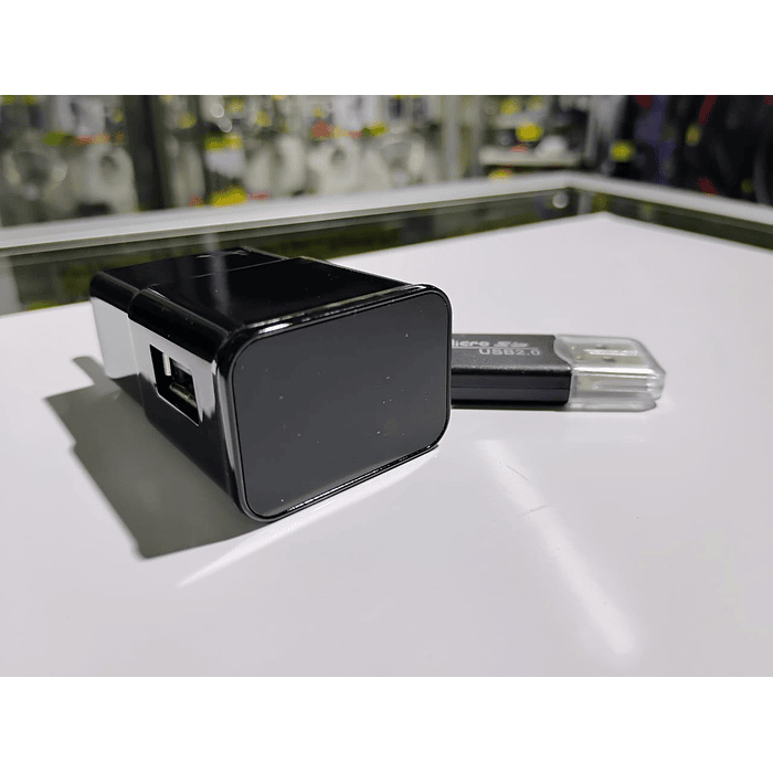 Mini cámara de seguridad y vigilancia Espia tipo cargador de celular 12