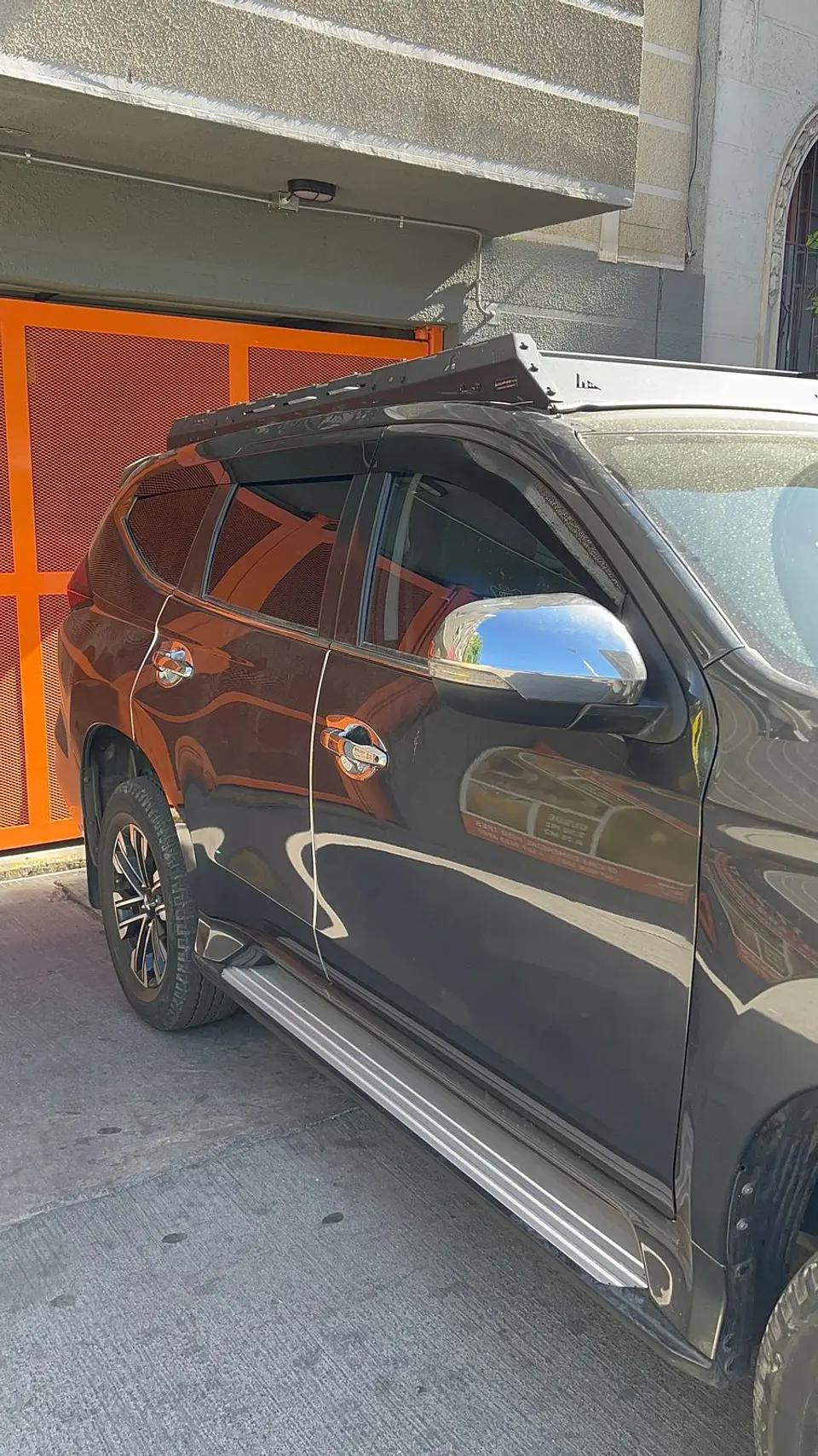 Bota Aguas plano Mitsubishi Montero Sport 2020-25 6pzas 3