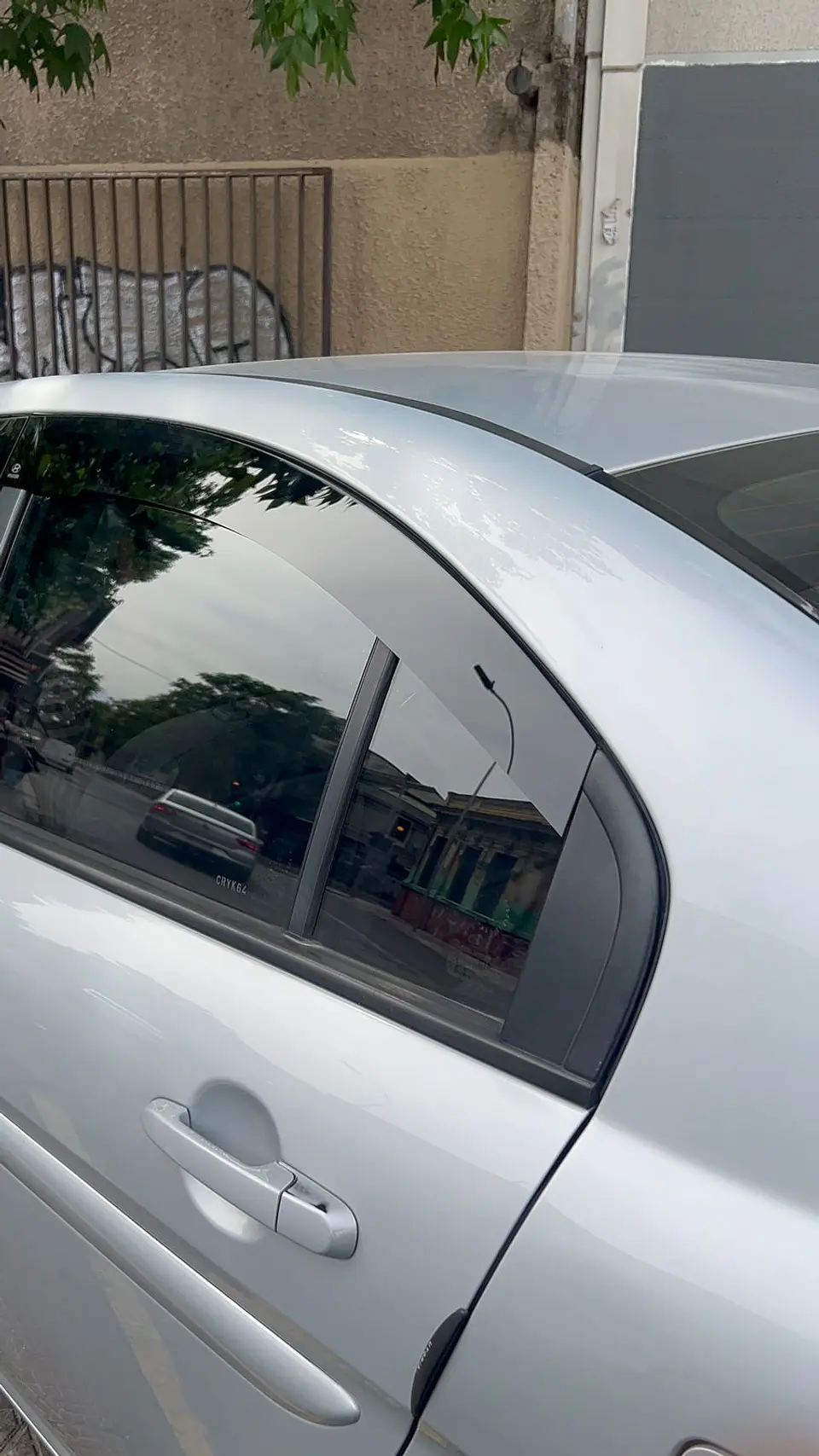 Bota Aguas 2mm Negro Brillante - Hyundai Accent 2014 Sedan 1