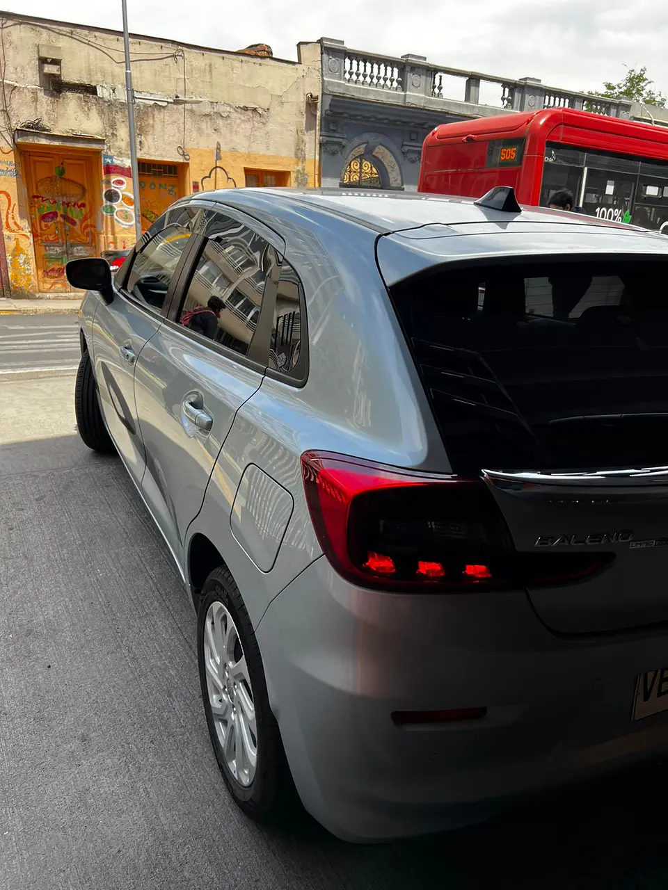 Bota Aguas 2mm Negro Brillante - Suzuki Baleno de 2022 al 2025 4