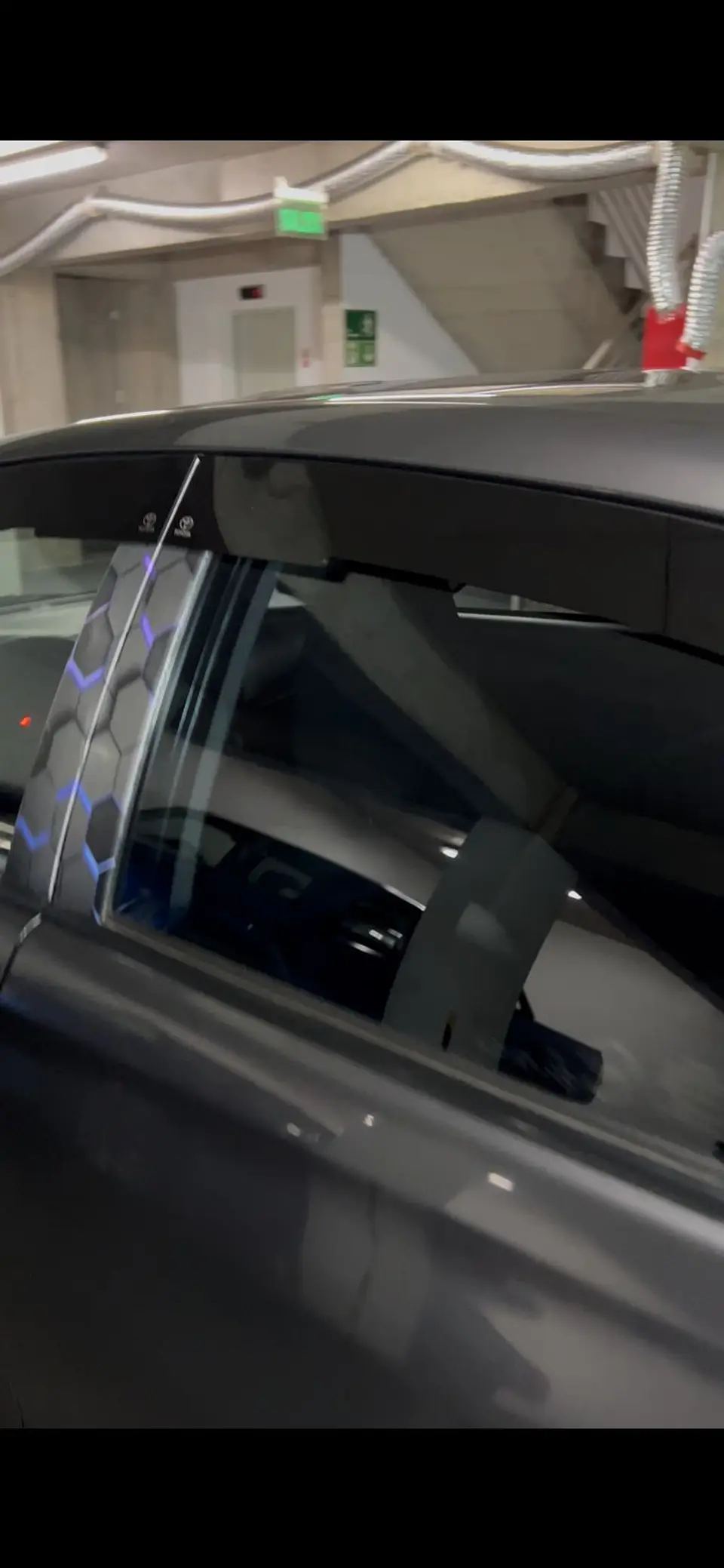 Bota Aguas 2mm Negro Brillante - Toyota Yaris E 2019 4