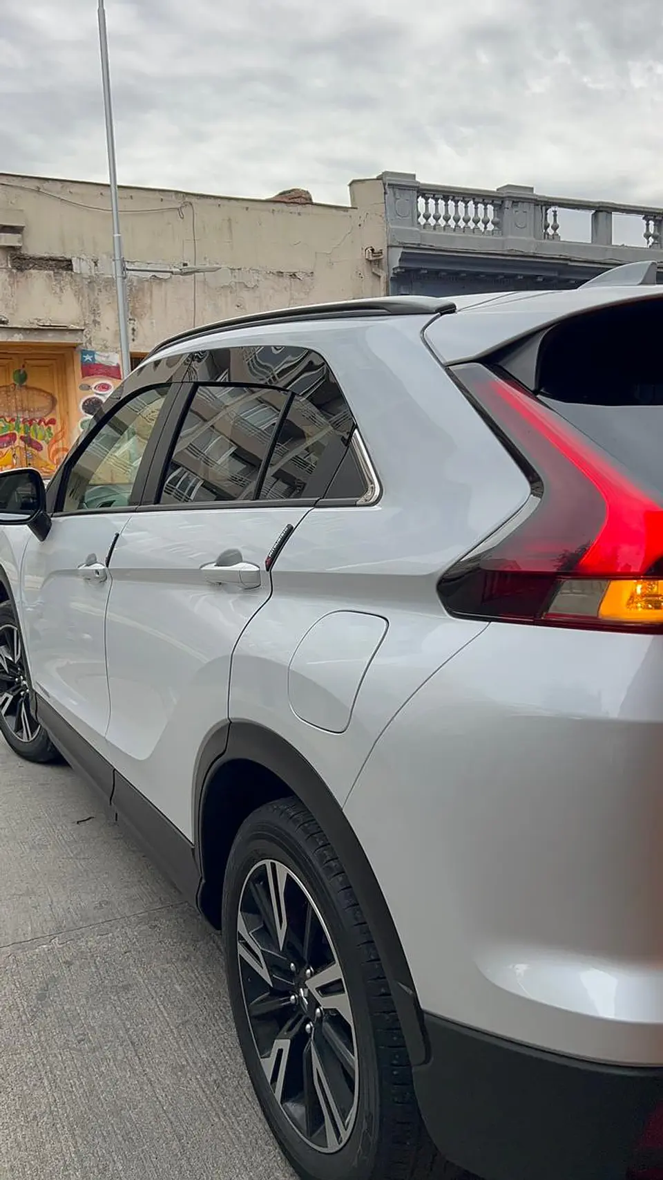 Bota Aguas plano Mitsubishi Eclipse Cross 2022-25 3