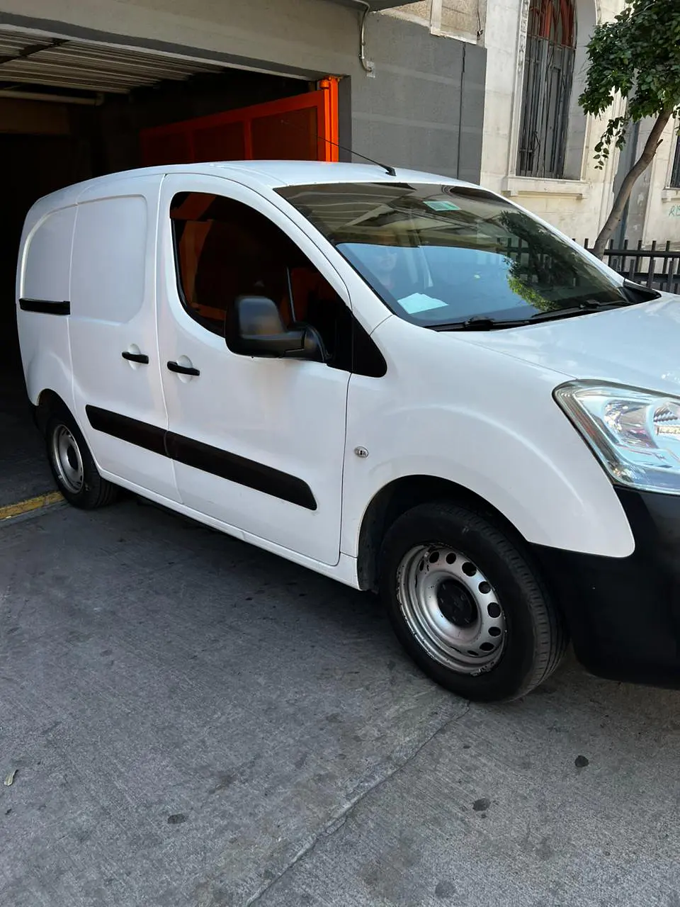Bota Aguas 2mm Negro Brillante - Furgón Peugeot Partner 2019-23 6