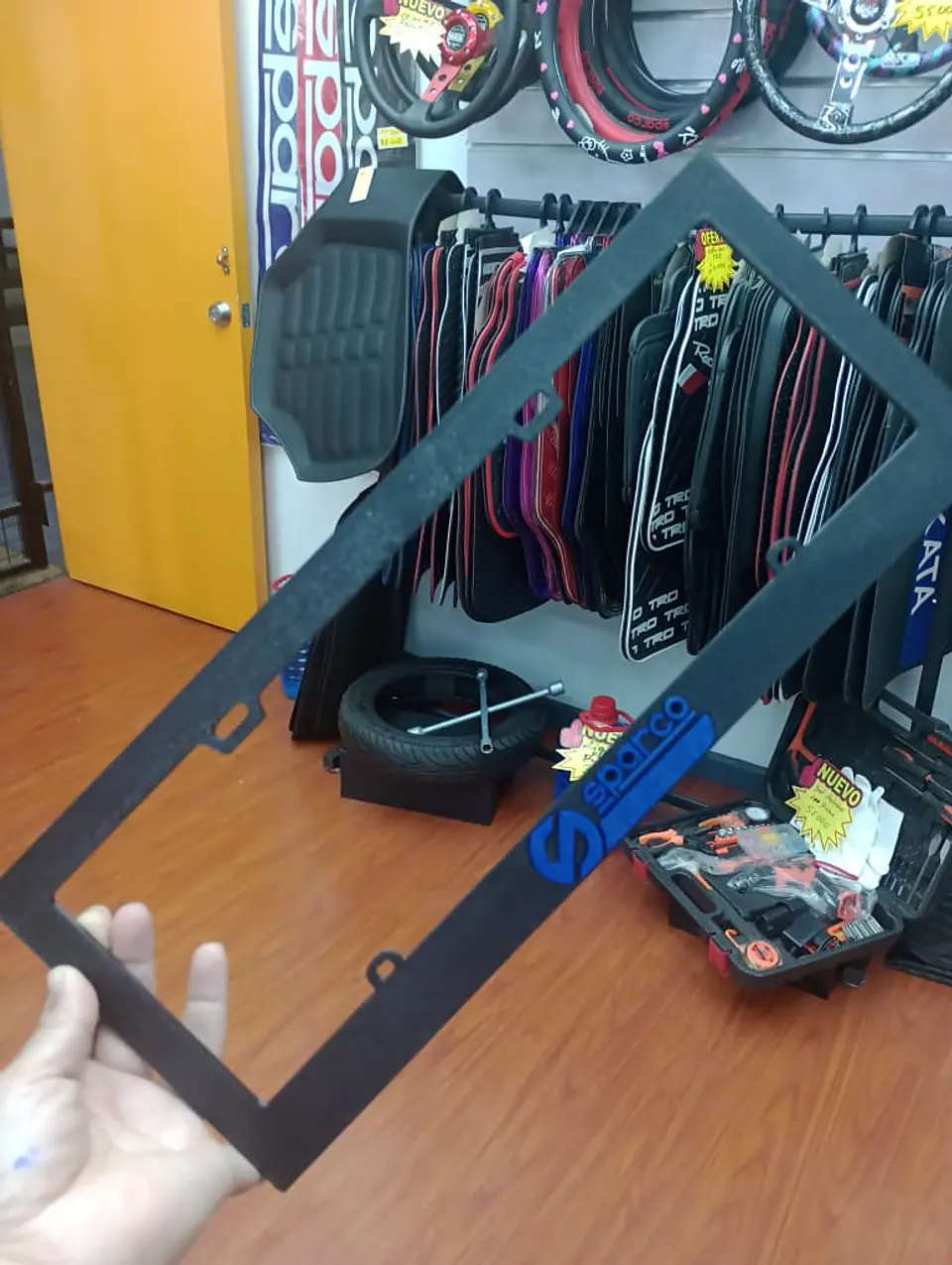 X1 unidad de porta patentes de plastico marco para placa negro 1