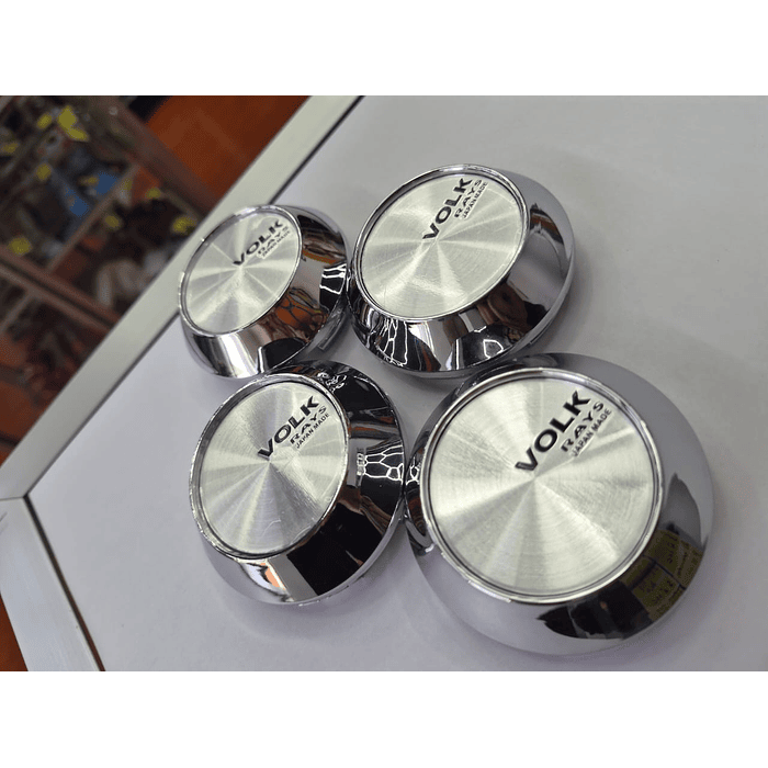 X4 Tapa centro de llantas de auto tunning conica Medida 58mm interior X 60mm exterior marca Volk rays 4