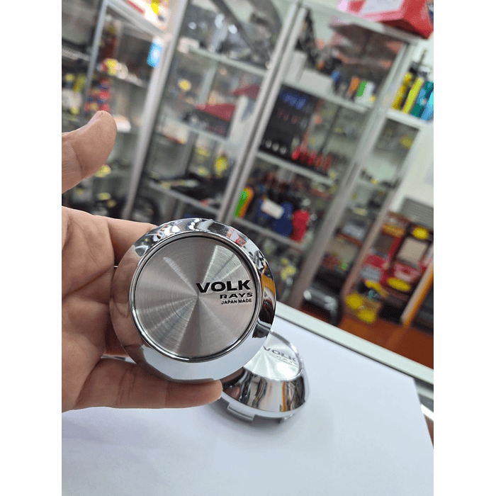 X4 Tapa centro de llantas de auto tunning conica Medida 58mm interior X 60mm exterior marca Volk rays 6