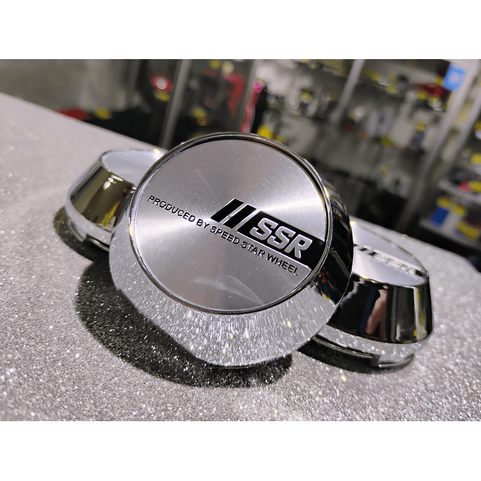 X4 Tapa centro de llantas de auto tunning conica Medidas  58mm interior X 60mm exterior marca ssr plata logo negro con plata  1