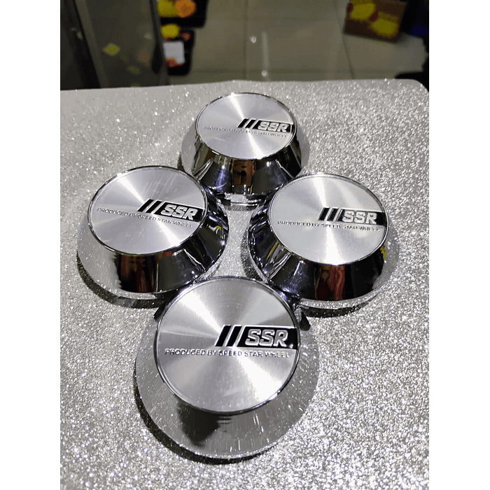 X4 Tapa centro de llantas de auto tunning conica Medidas  58mm interior X 60mm exterior marca ssr plata logo negro con plata  4