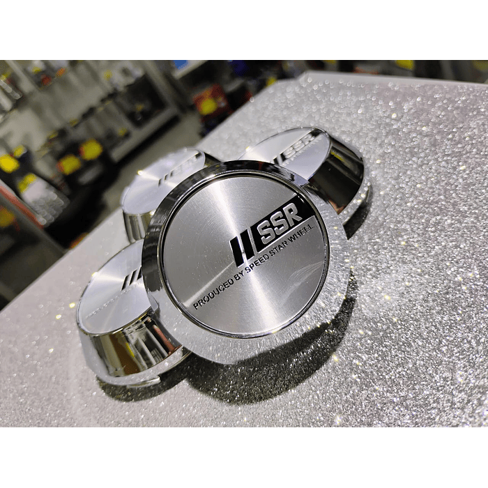 X4 Tapa centro de llantas de auto tunning conica Medidas  58mm interior X 60mm exterior marca ssr plata logo negro con plata  7