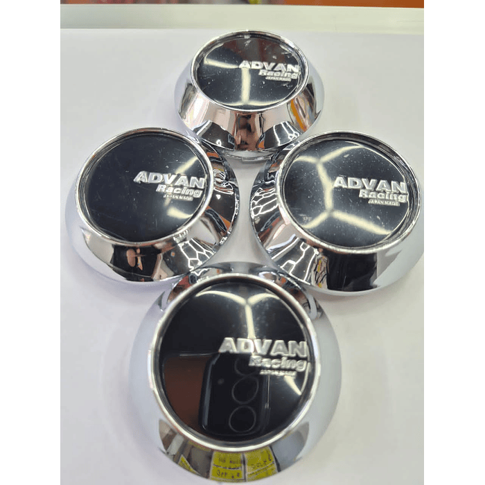 X4 Tapa centro de llantas de auto tunning conica Medidas 58mm interior X 60mm exterior marca advan racing  negra  logo plata 2