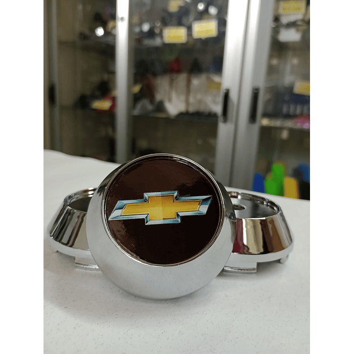 Oferta Remate X4 Tapas centro de llantas de auto tunning conica Medidas disponibles 58mm interior X 60mm exterior chevrolet negra con logo  precio 16990 pesos 3