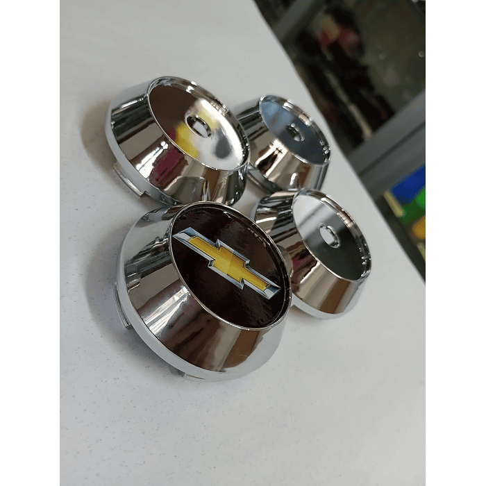 Oferta Remate X4 Tapas centro de llantas de auto tunning conica Medidas disponibles 58mm interior X 60mm exterior chevrolet negra con logo  precio 16990 pesos 5