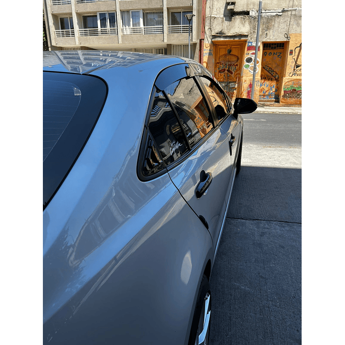 🚘✨ ¡Bota Aguas de Acrílico 2mm plano Negro Brillante a Medida para auto Toyota Corolla Sedan 2022 a 2025 9