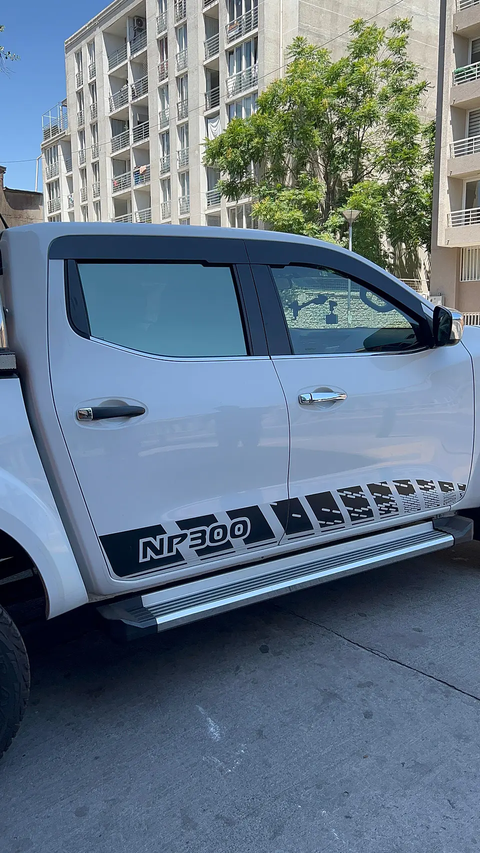 Bota Aguas 2mm Negro Brillante - Nissan NP300 2015-24 6