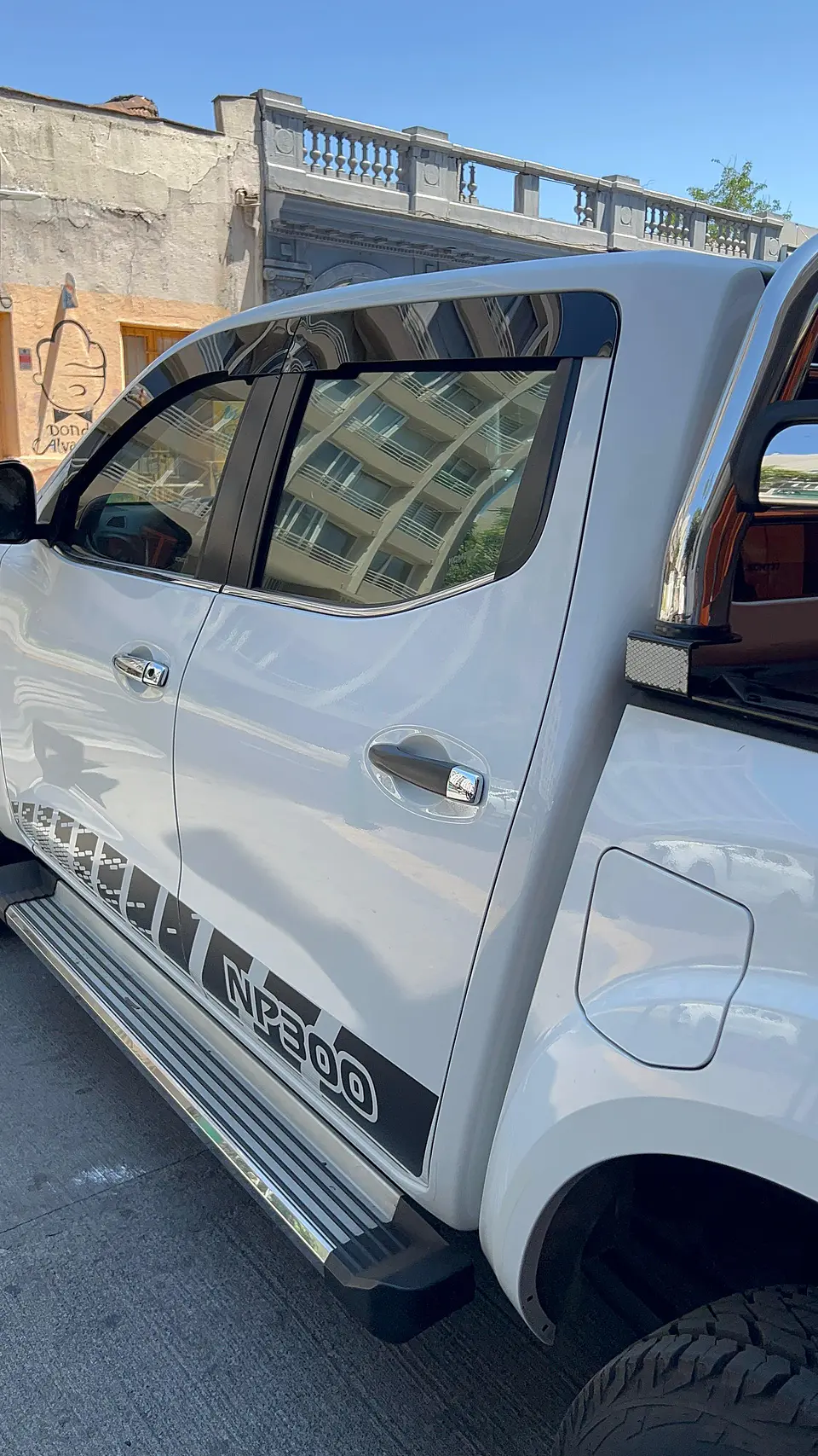 Bota Aguas 2mm Negro Brillante - Nissan NP300 2015-24 9