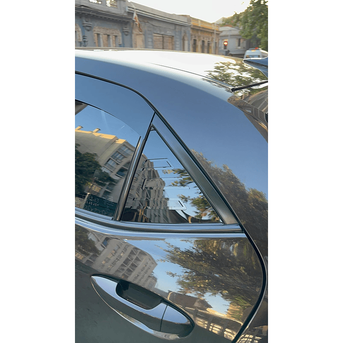 🚘✨ ¡Cubre luneta de Acrílico 2mm plano Negro Brillante a Medida para auto Toyota Corolla 2014 a 2019 2 piezas 1