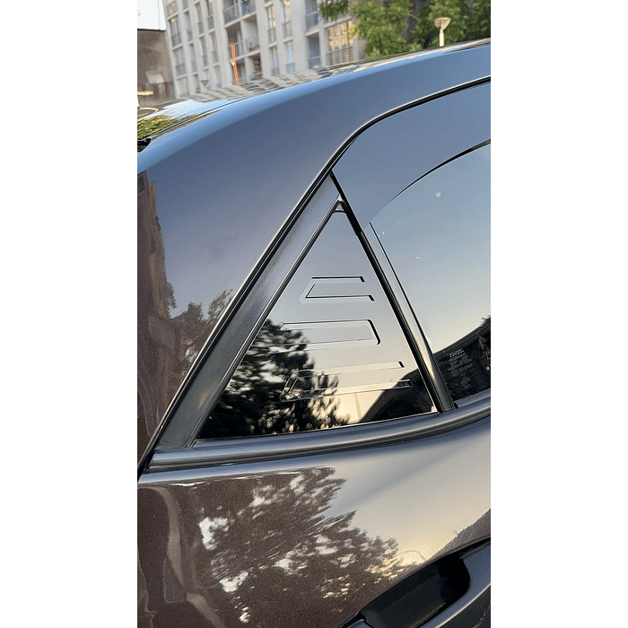 🚘✨ ¡Cubre luneta de Acrílico 2mm plano Negro Brillante a Medida para auto Toyota Corolla 2014 a 2019 2 piezas 3