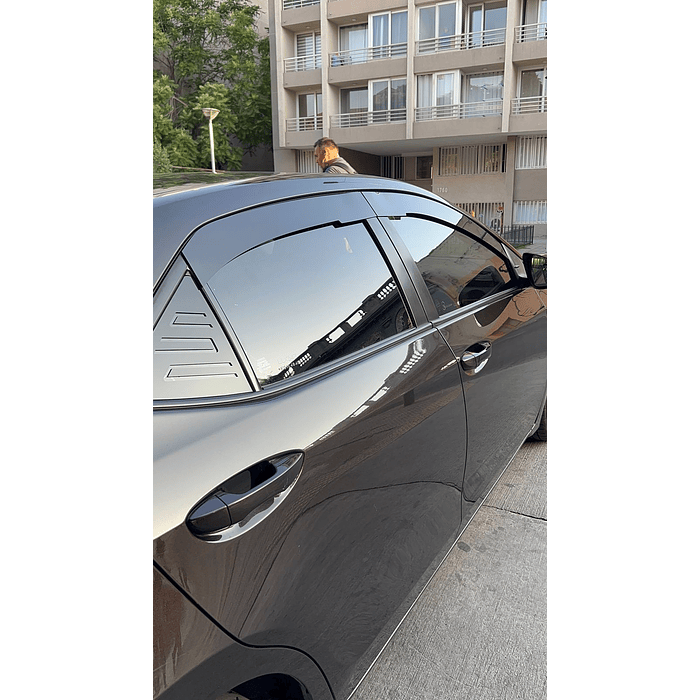 🚘✨ ¡Cubre luneta de Acrílico 2mm plano Negro Brillante a Medida para auto Toyota Corolla 2014 a 2019 2 piezas 7