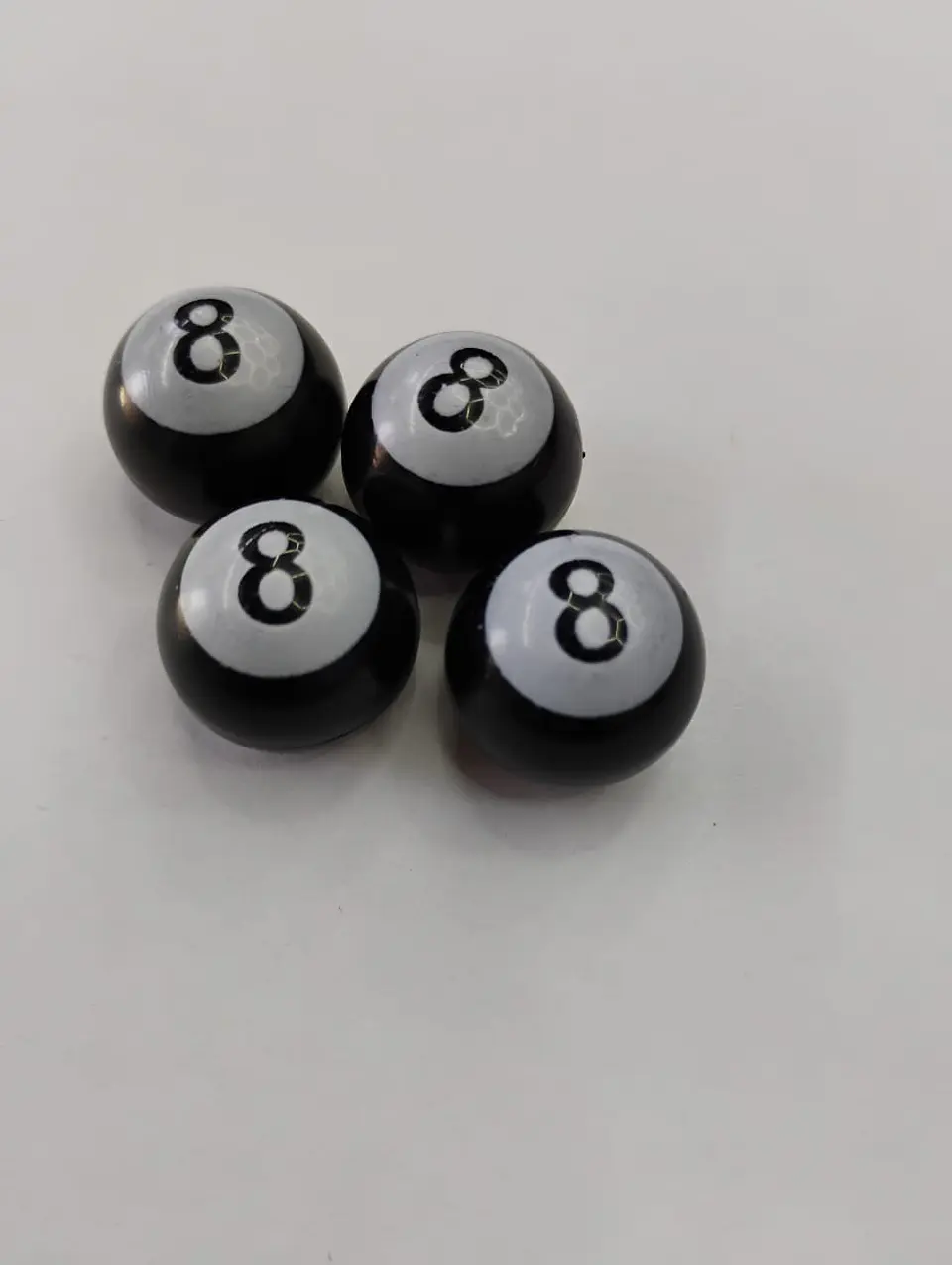 Set de 4 Tapas de Válvulas Universal Tuning BOLA 8 2