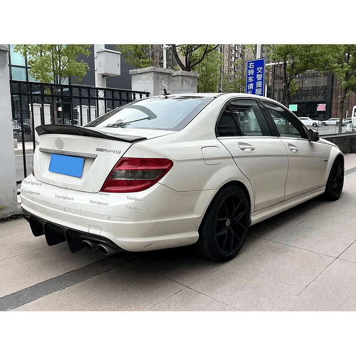 💥Oferta imperdible💥 Aleron trasero de maletero estilo Boca de pato Negro Brillante medidas 120cm x 16.5cm 13