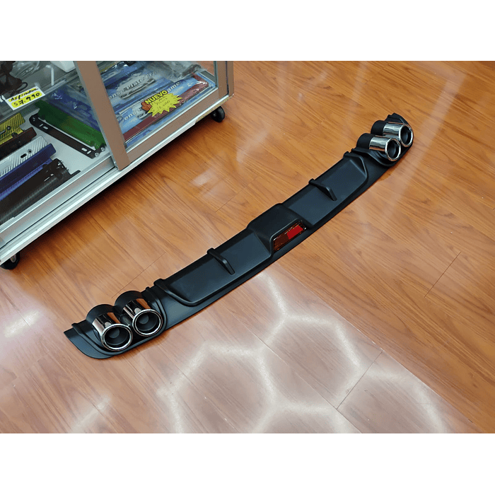 💥Oferta liquidacion💥 Difusor de parachoques trasero Tunning estilo doble cola de escape y tercer stop decorativo medida largo 128cm , Negro  1