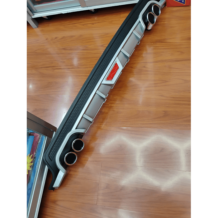 💥Oferta liquidacion💥 Difusor de parachoques trasero Tunning estilo doble cola de escape y tercer stop decorativo medida largo 128cm , Gris plata con malla negro 💰precio 16990💰 10
