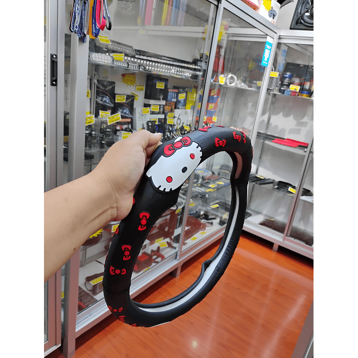💥OFERTA Remate💥 Forro cubre volantes de autos de goma  anti-resbalante universal medida 38cm Hello Kitty negro con rojo   precio 11.990 2