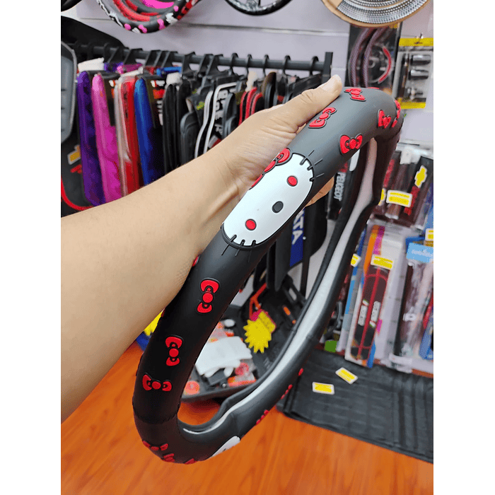 💥OFERTA Remate💥 Forro cubre volantes de autos de goma  anti-resbalante universal medida 38cm Hello Kitty negro con rojo   precio 11.990 7