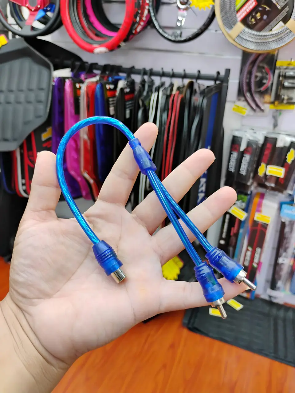 Cable adaptador sonido audio RCA 2 Machos 1 Hembra 5