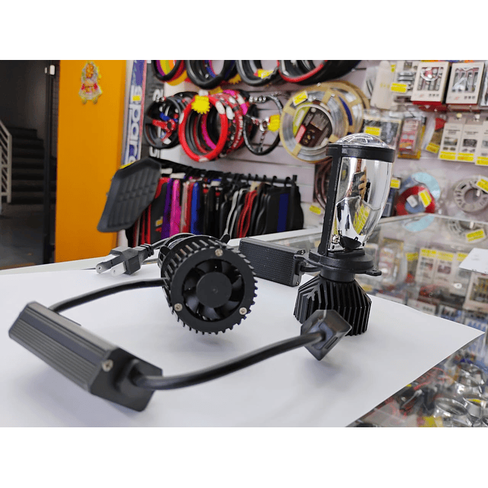 💥SUPER LIQUIDACION REMATE💥   X2 Ampolletas de faros delanteros de Auto H4 proyector lupa LED Canbus 20.000 lumenes 150W 6000K  12-24v alta y baja 7