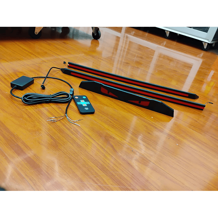 Lip Alerón trasero tunning de goma de 3 piezas Carbono diseño de ojos luz LED 124cm  5