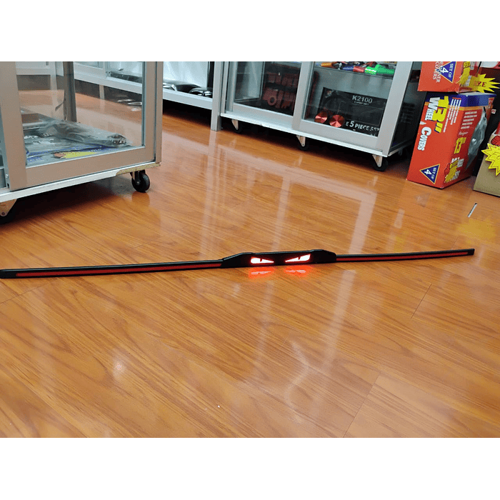 Lip Alerón trasero tunning de goma de 3 piezas Carbono diseño de ojos luz LED 124cm  12