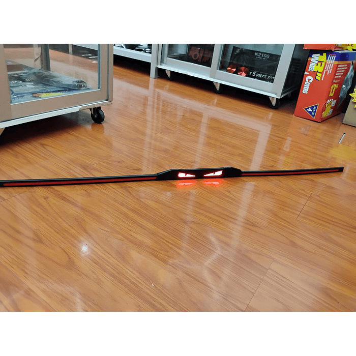 Lip Alerón trasero tunning de goma de 3 piezas Carbono diseño de ojos luz LED 124cm  20