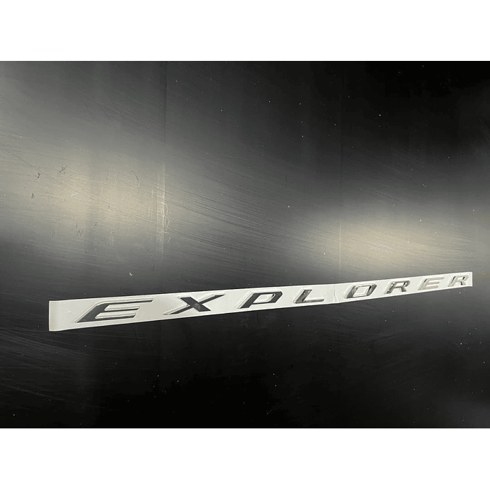 Emblema 3D Explorer letras plateadas para capot delantero de autos insignia pegatina para Ford Explorer 2011 al 2019 accesorios con estilo   1