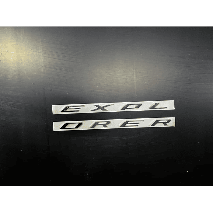 Emblema 3D Explorer letras plateadas para capot delantero de autos insignia pegatina para Ford Explorer 2011 al 2019 accesorios con estilo   9