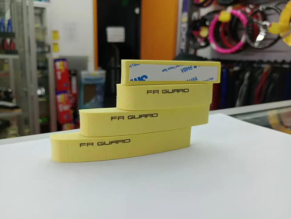 X4 tiras topes de puerta de goma Eva autoadhesivos para autos 5