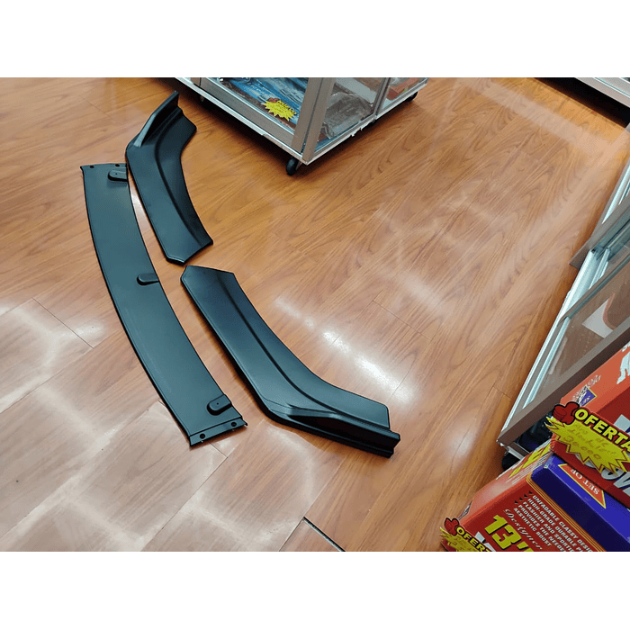 ¡Oferta imperdible! 🔥   *Front Lip / Bumper Faldón Delantero* (3 piezas Negro mate)  10