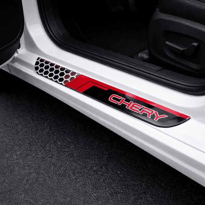 ¡Oferta de liquidación! Cubre Zócalos / Pisadera Multifunción en Acrílico Protector para Autos Universal Chery 3