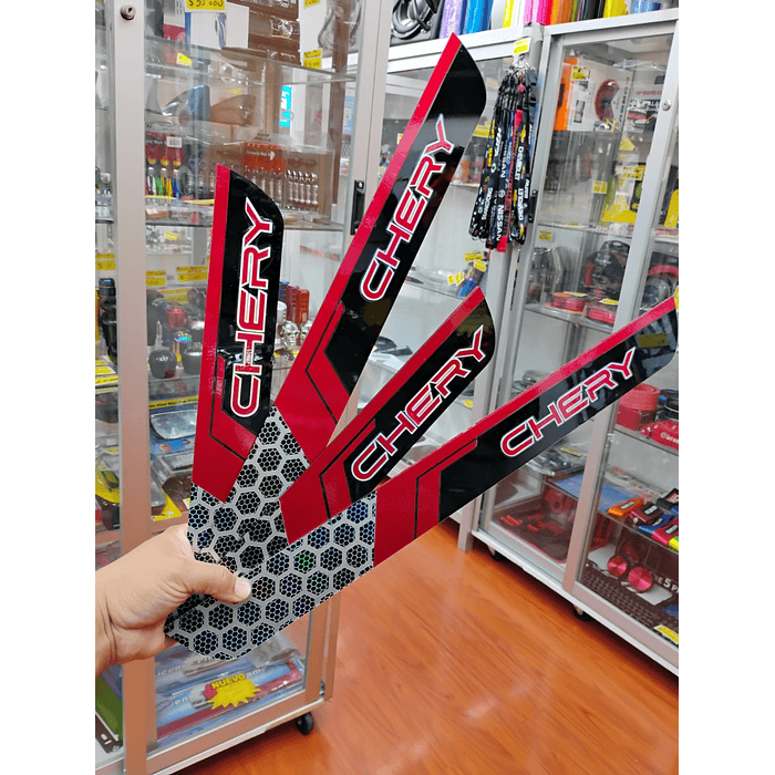 ¡Oferta de liquidación! Cubre Zócalos / Pisadera Multifunción en Acrílico Protector para Autos Universal Chery 6