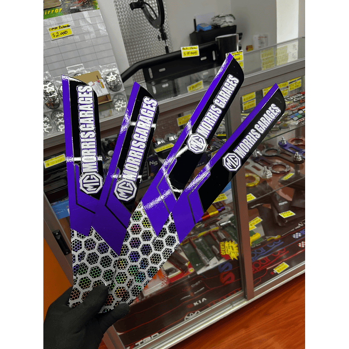 ¡Oferta de liquidación! 🚗💨 Cubre Zócalo / Pisadera Multifunción en Acrílico Protector para Autos Universal MG 12