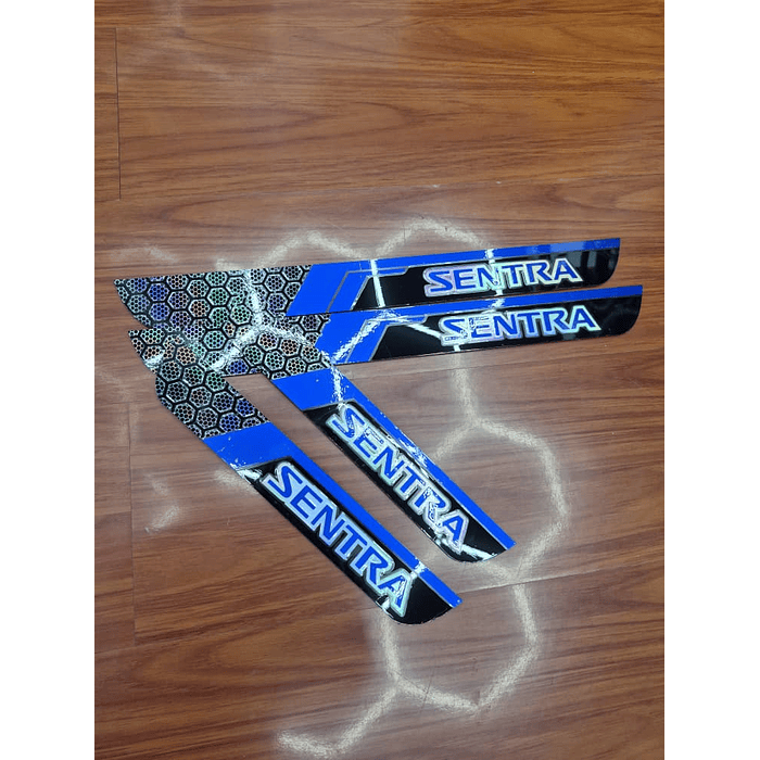 ¡Oferta de liquidación! 🚗💨 Cubre Zócalos / Pisadera Multifunción en Acrílico Protector para Autos Universal Nissan Sentra  1