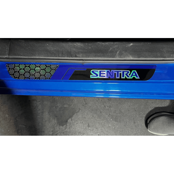 ¡Oferta de liquidación! 🚗💨 Cubre Zócalos / Pisadera Multifunción en Acrílico Protector para Autos Universal Nissan Sentra  6