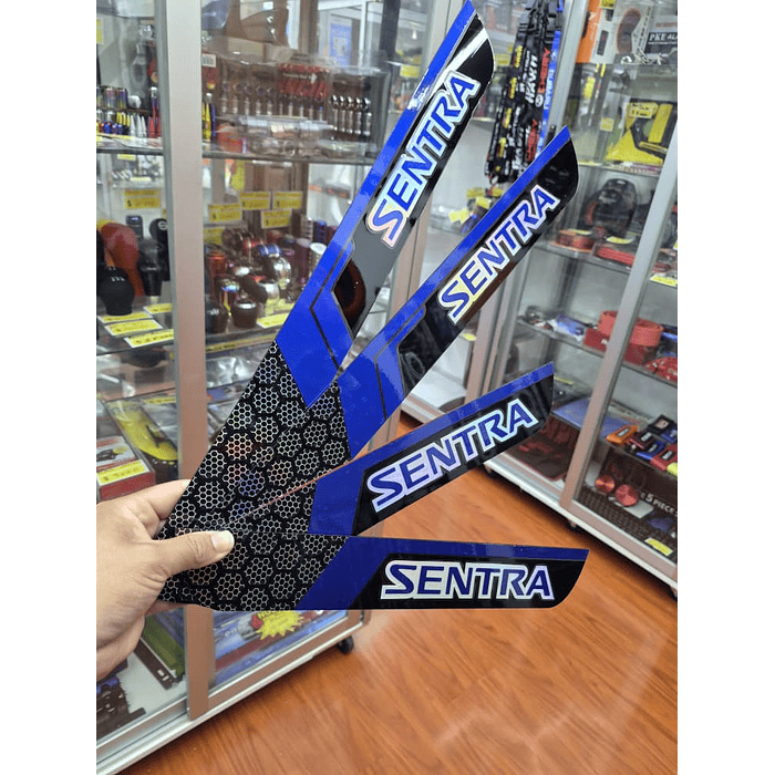 ¡Oferta de liquidación! 🚗💨 Cubre Zócalos / Pisadera Multifunción en Acrílico Protector para Autos Universal Nissan Sentra  5