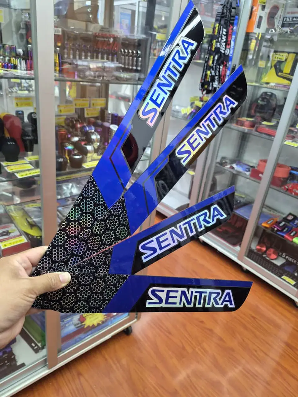 Cubre zócalos/pisadera multifunción acrílico - Nissan Sentra 5