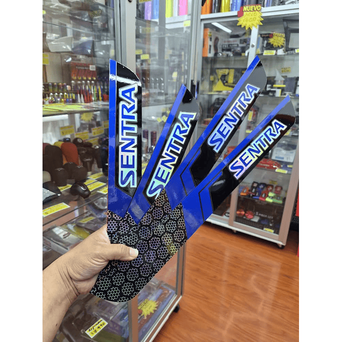 ¡Oferta de liquidación! 🚗💨 Cubre Zócalos / Pisadera Multifunción en Acrílico Protector para Autos Universal Nissan Sentra  12