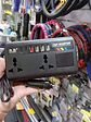 Inversor de Corriente para autos 12V/24V a 220V AC 200W - Miniatura 13