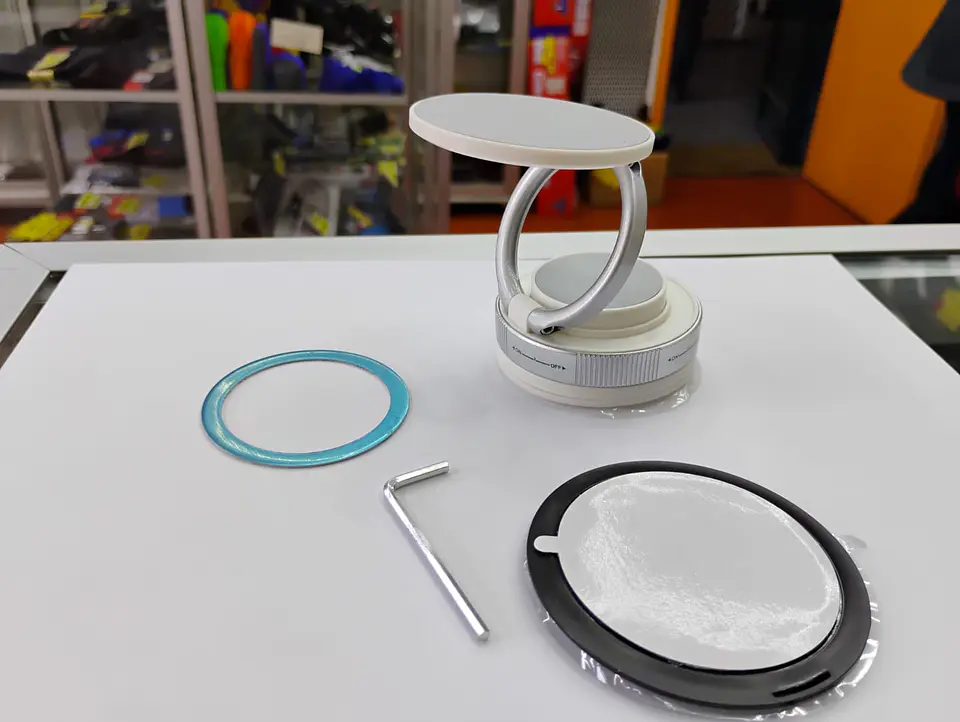 Soporte de teléfono magnético de metal ventosa o sopapo al vacío 1