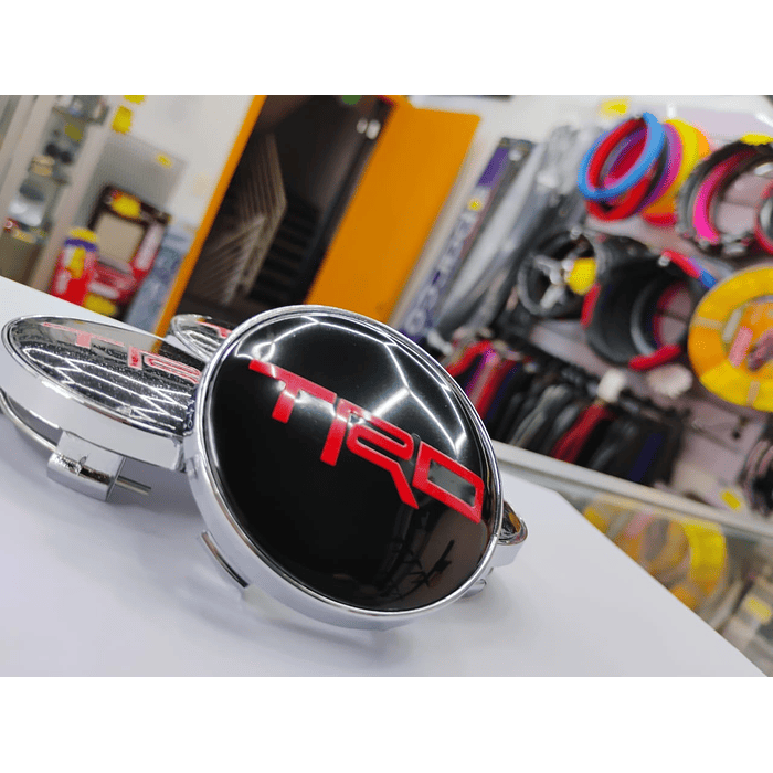 ¡Gran oferta! 🚗💥   *Set x4 Tapas para Centro de Llantas TRD negro letra roja*. 6