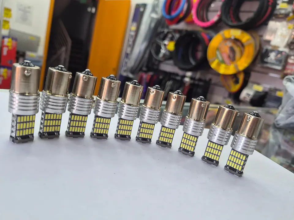 X10 ampolletas Led para reversa de autos 1 contacto 12v 1020 lumenes 6